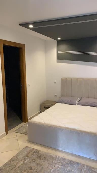 Luxurious 2 BD apartment in the Heart of Kenitra Apartment in Rabat-Salé-Kénitra