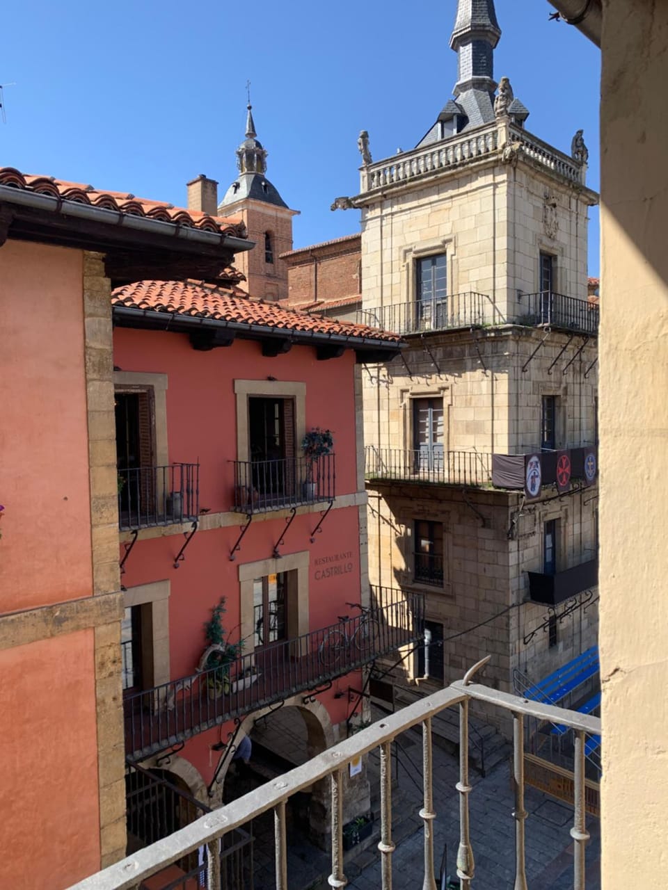 View (from property/room), Balcony/Terrace, City view, Landmark view