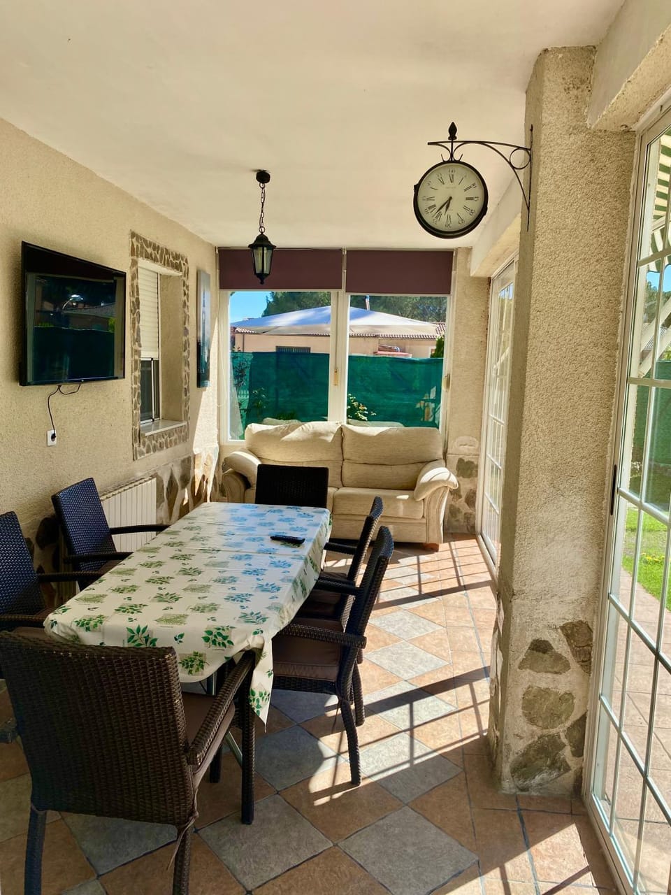 Patio, View (from property/room), Balcony/Terrace, Living room, Seating area, Dining area