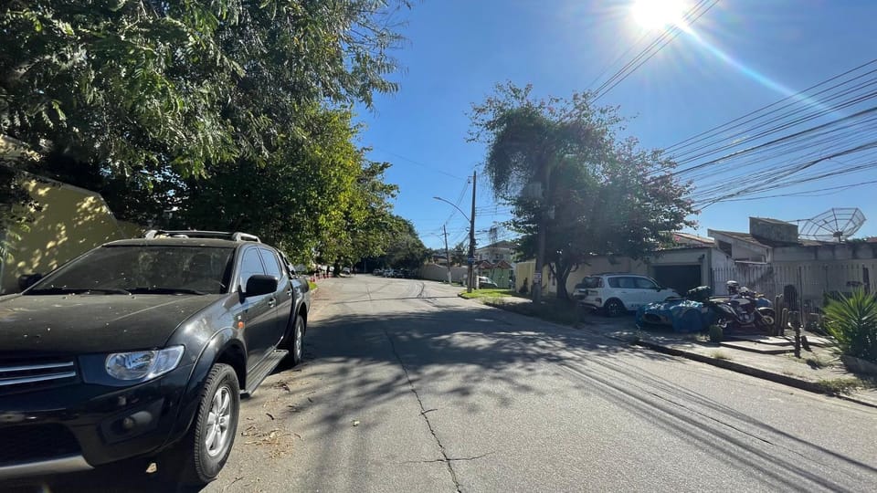 Street view, Quiet street view