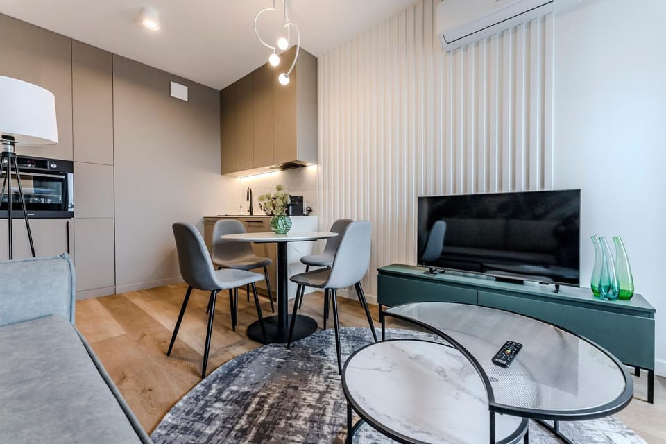 Communal lounge/ TV room, TV and multimedia, Kitchen or kitchenette, Living room, Seating area, Dining area, Evening entertainment, minibar, pet friendly