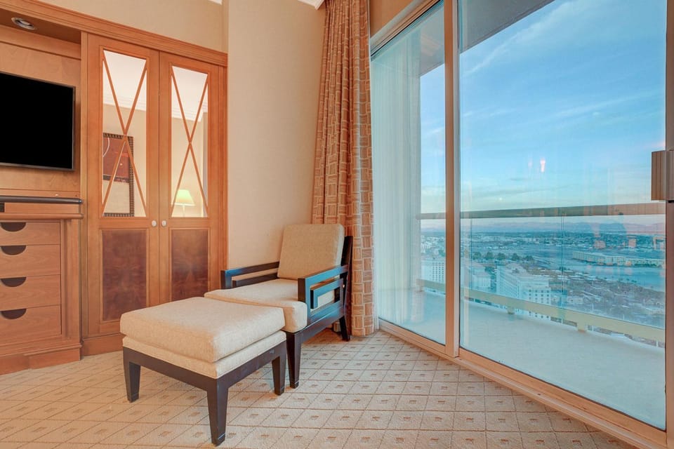 Balcony/Terrace, Photo of the whole room