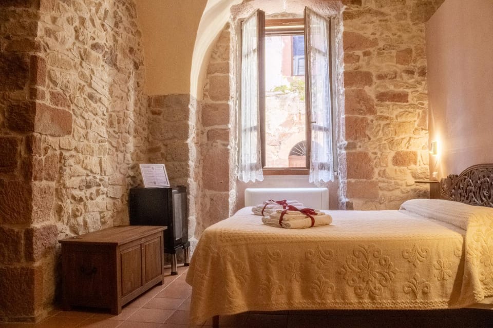S'Asilo Boutique B&B - North Sardinia - Village stay Bed and Breakfast in Sardinia