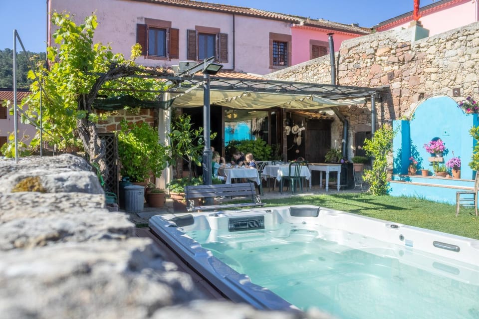 Garden, Swimming pool