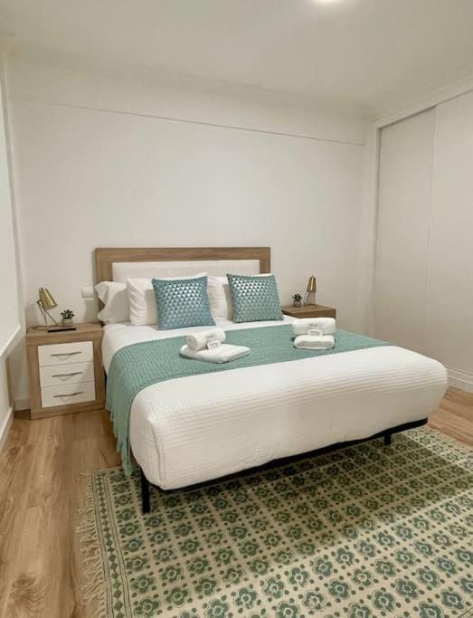 WHITE Con Parking Gratis Apartment in Vigo