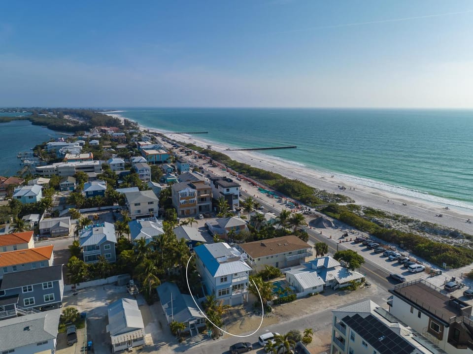 Florida Fling House in Bradenton Beach