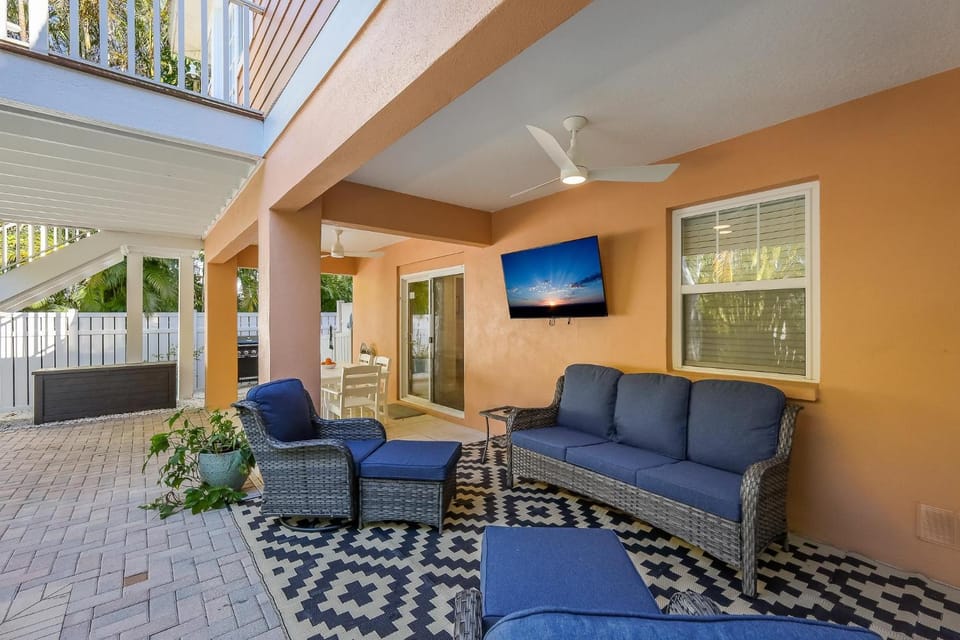 Orange Crush House in Holmes Beach