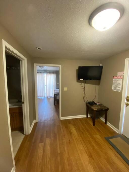 Studio D Sleep 6- Bachelor/Bachelorette Parties! House in Village Four Seasons