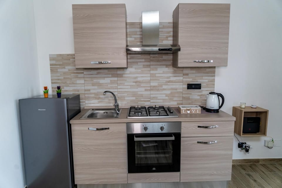 Coffee/tea facilities, Kitchen or kitchenette