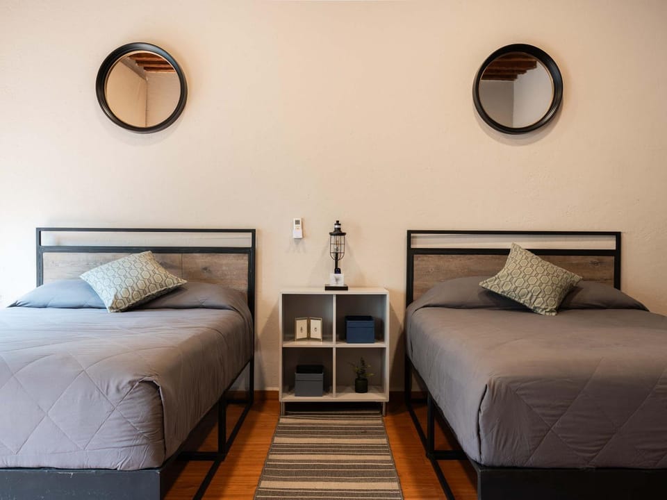 Photo of the whole room, Bedroom