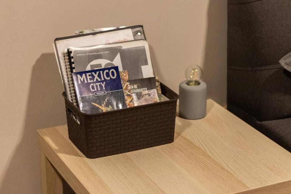 503 Walk the City Center 1Bdrm 1 bath AC Rooftop Apartment in Mexico City