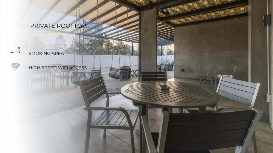 Property building, Balcony/Terrace