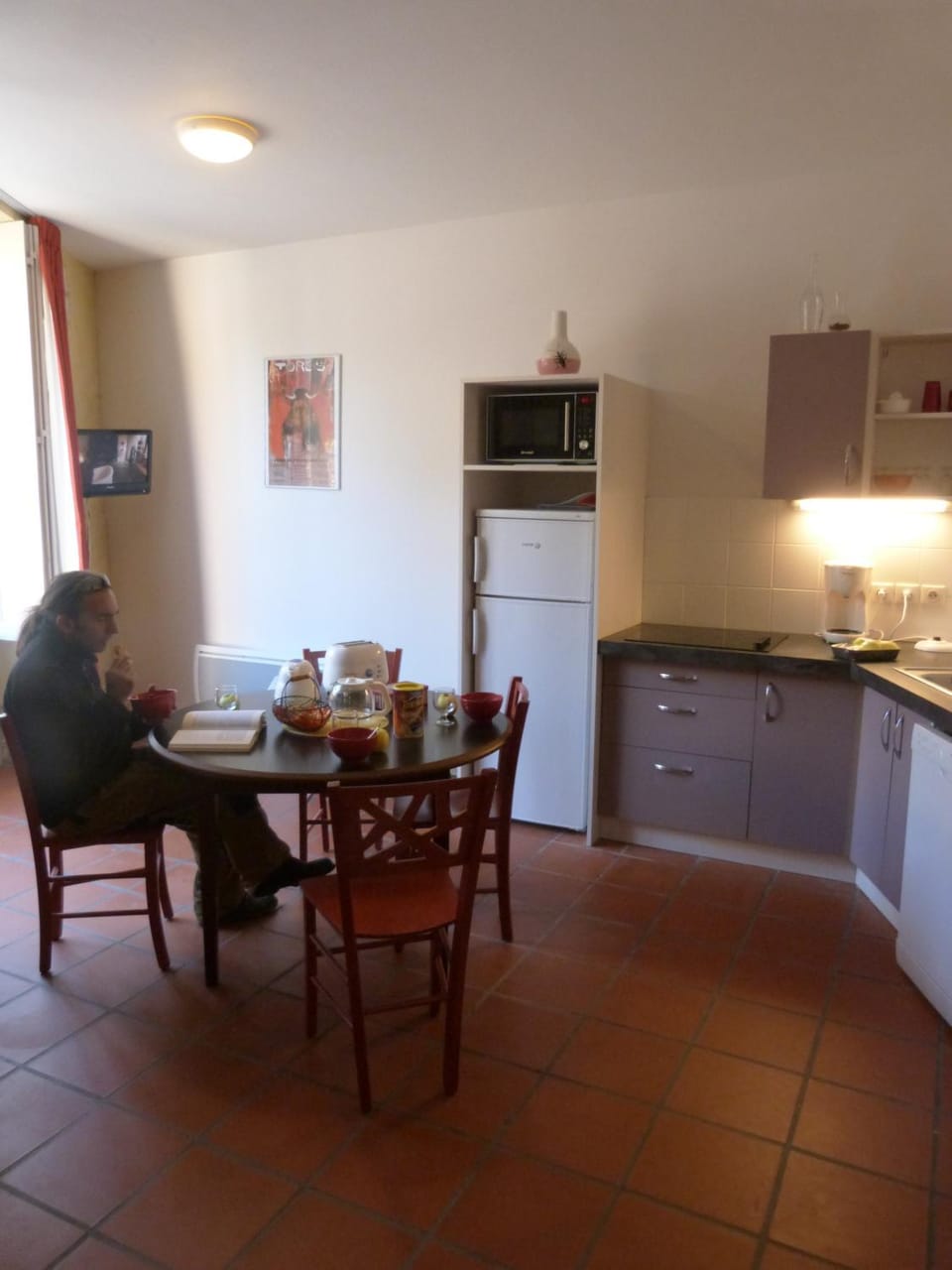 Kitchen or kitchenette