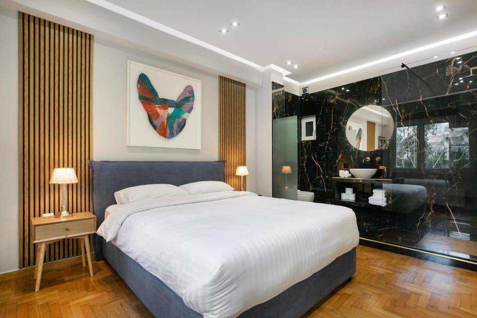 Bed, Photo of the whole room, Bedroom