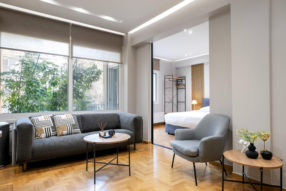 Living room, Seating area