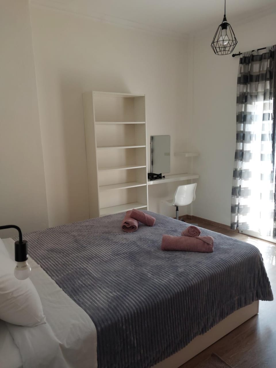 Bed, Photo of the whole room, Bedroom, towels, wardrobe