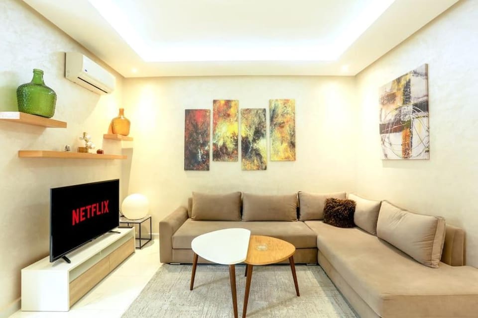 TV and multimedia, Living room, air conditioner