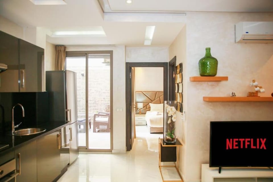 TV and multimedia, Kitchen or kitchenette