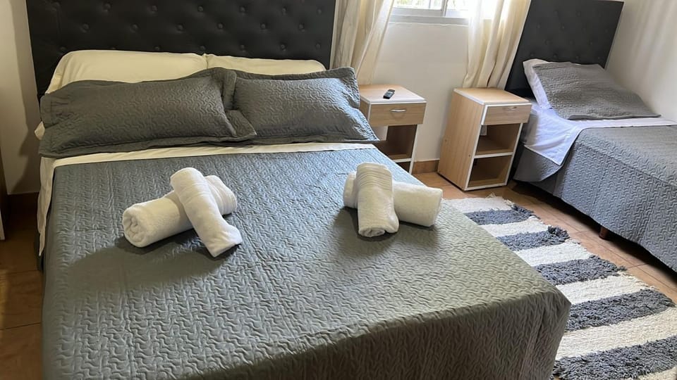 Hospedaje LH segundo B a 15 minutos del aeropuerto de Ezeiza Apartment in Buenos Aires Province