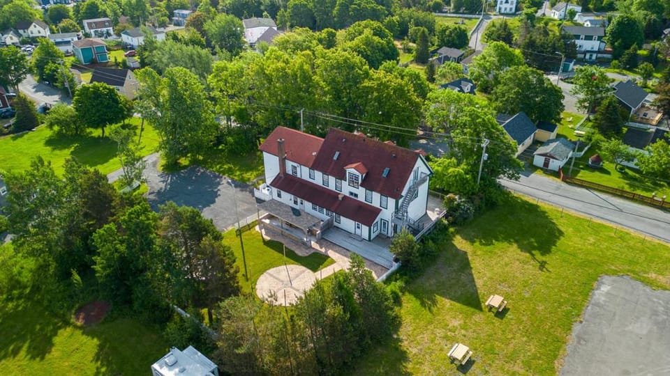 Property building, Bird's eye view