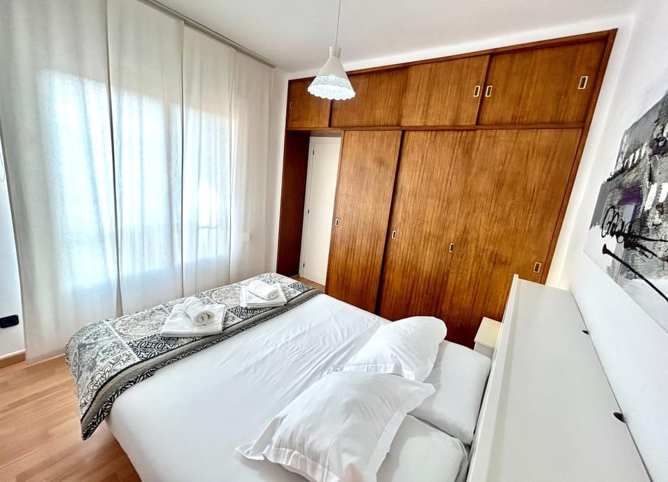 Bed, Photo of the whole room, Bedroom, towels, wardrobe