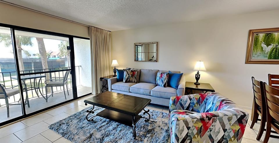Balcony/Terrace, Living room, Seating area, Sea view, furniture