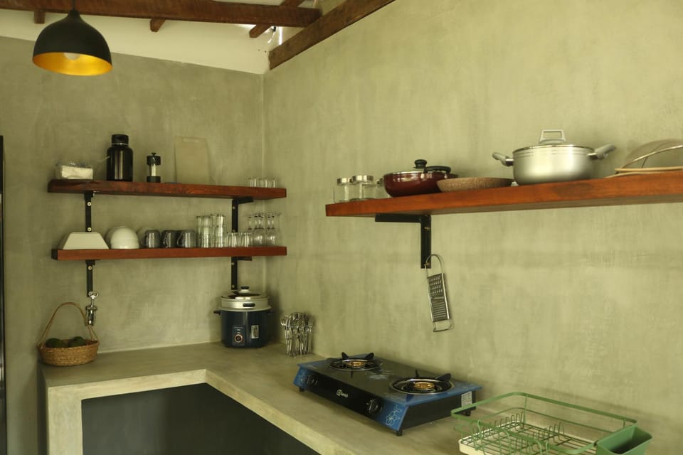 Kitchen or kitchenette, Communal kitchen