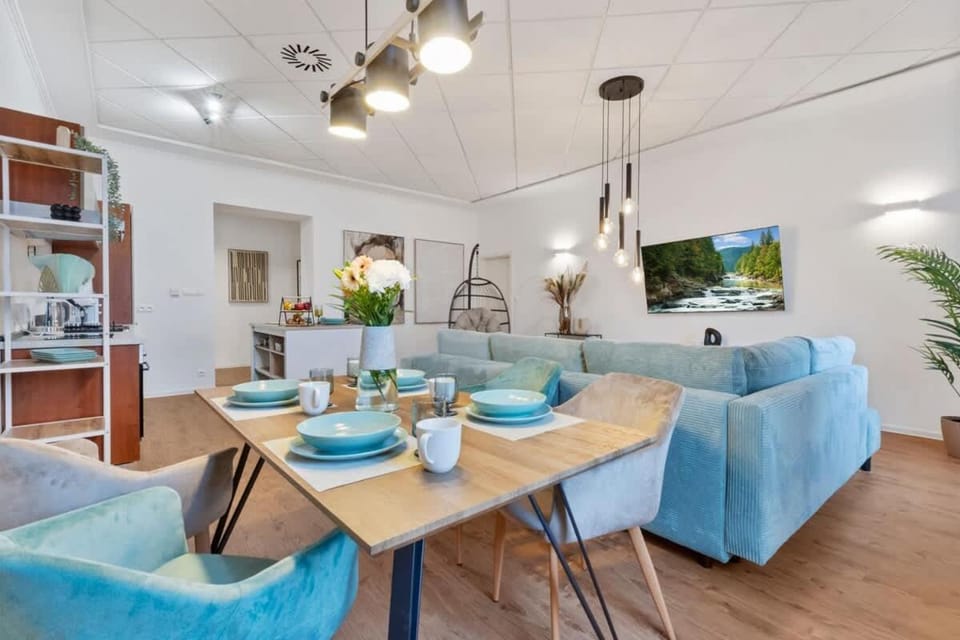 TV and multimedia, Kitchen or kitchenette, Living room, Seating area, Dining area, pet friendly