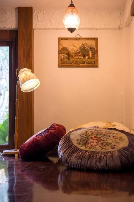 Lanna 4BR 6 Kingbeds CinemaRoom Pool Villa in Maerim Villa in Thailand