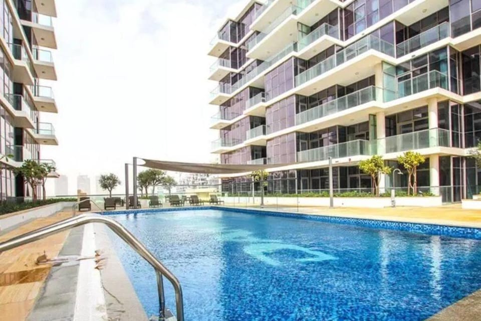 Furnished Cozy Studio Apartment in Dubai