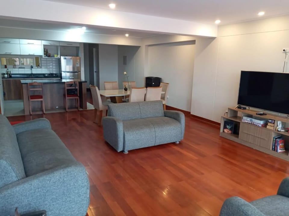 DEPARTAMENTO AMOBLADO EN LA URBANIZACION MAGISTERIO Apartment in Cusco