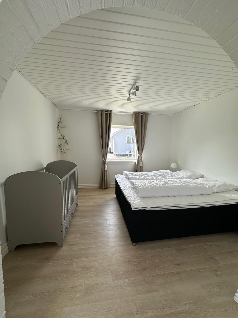 Feriehus Skagen - Privat parkering og Gårdhave House in Denmark