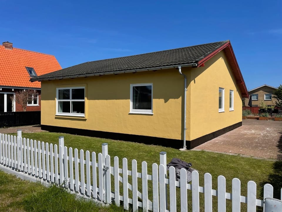 Feriehus Skagen - Privat parkering og Gårdhave House in Denmark
