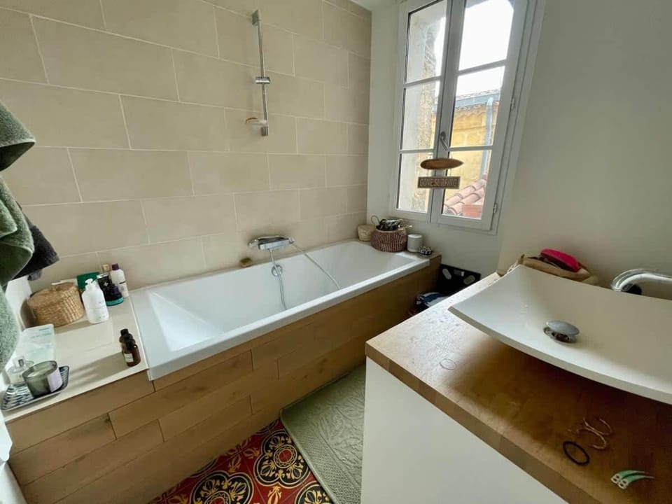 Bathroom, Bath