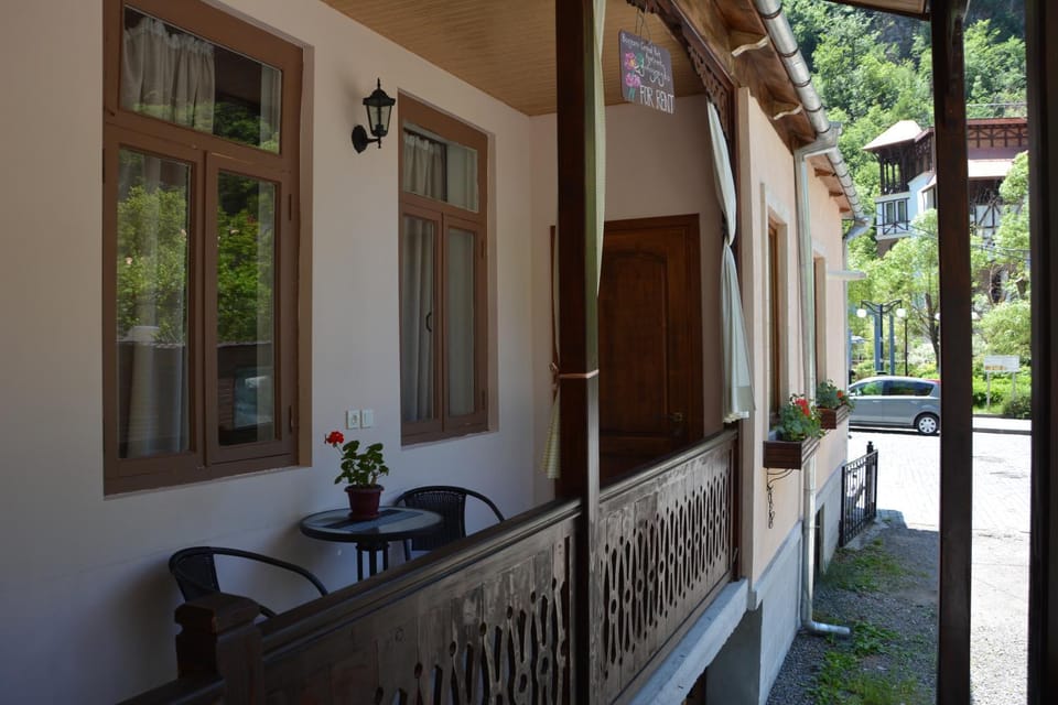 Balcony/Terrace, Garden view