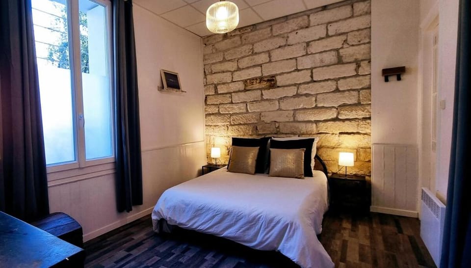 LE PARC Authentique Coeur de Ville Proximité Parking Climatisé Apartment in Occitanie