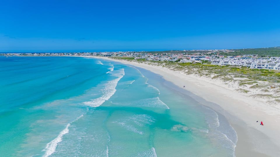 Nearby landmark, Natural landscape, Beach