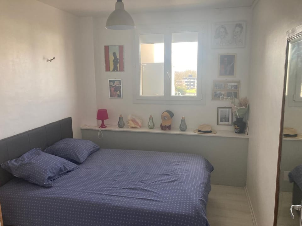 Appartement calme et ensoleillé Apartment in Caen