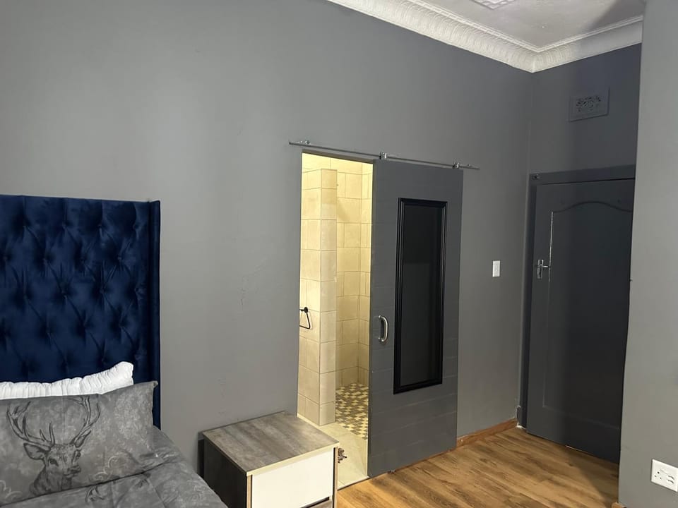 6 the Curve unit 25 Apartment in Johannesburg