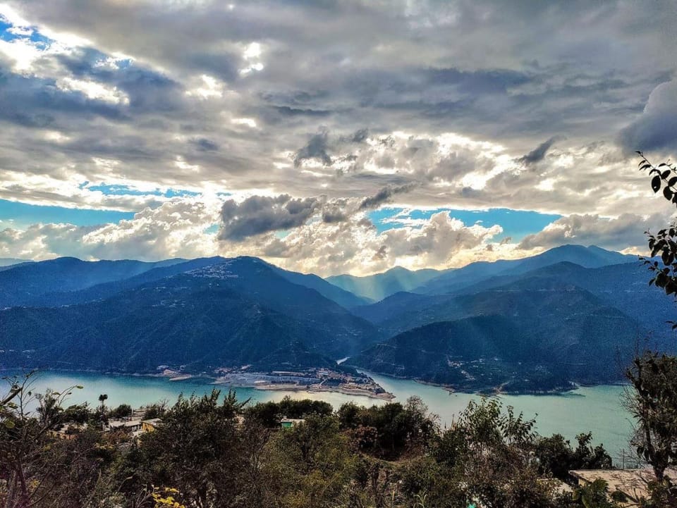 Nearby landmark, Day, Natural landscape, Lake view, Mountain view, River view