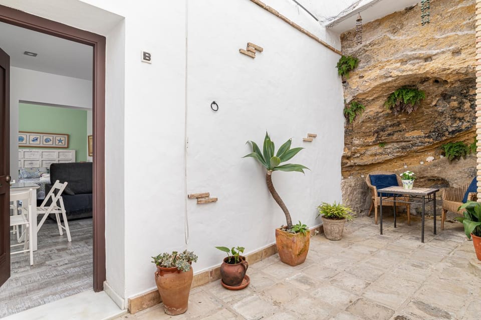 Patio, Inner courtyard view