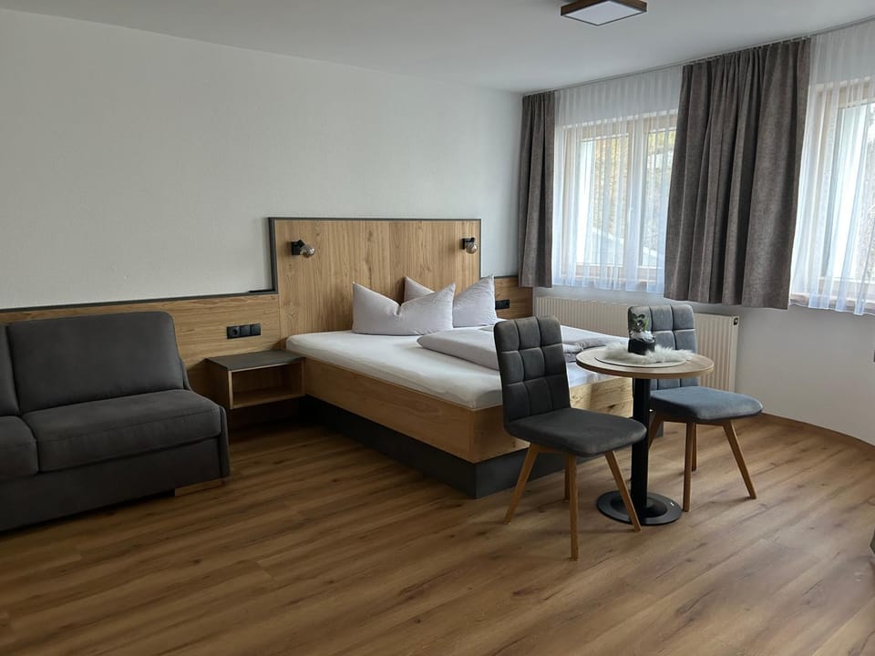 Garni Apart Wallamotta Silvretta Card Premium Betrieb Bed and Breakfast in Vorarlberg, Austria