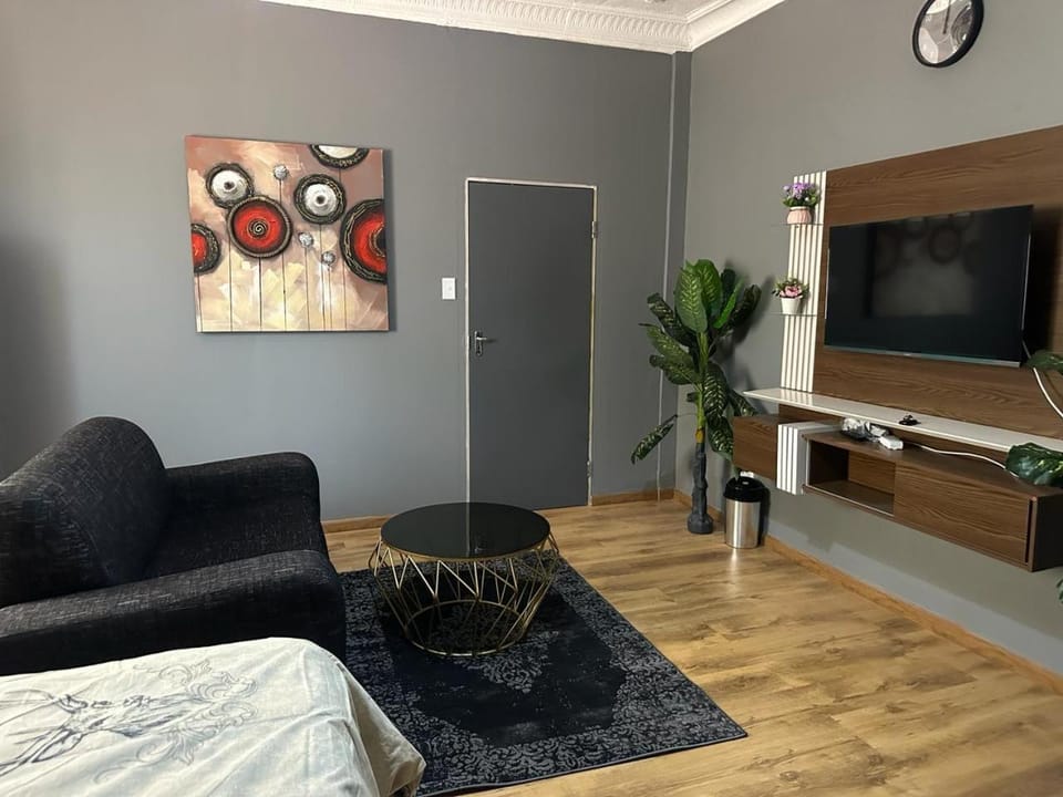 6 the Curve unit 28 Apartment in Johannesburg