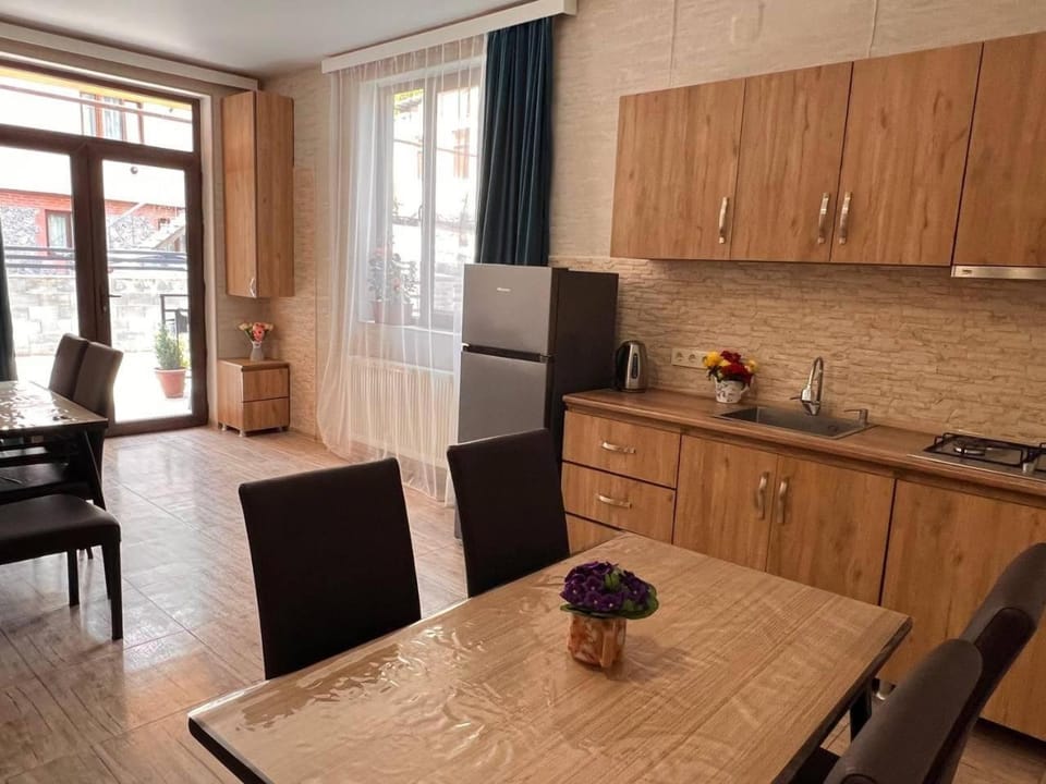 Memory- borjomi Bed and Breakfast in Georgia