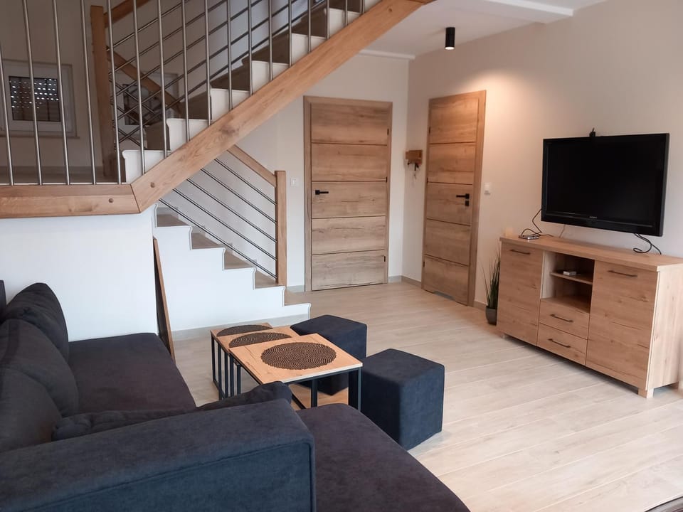 Baza wypadowa 1 House in Lower Silesian Voivodeship