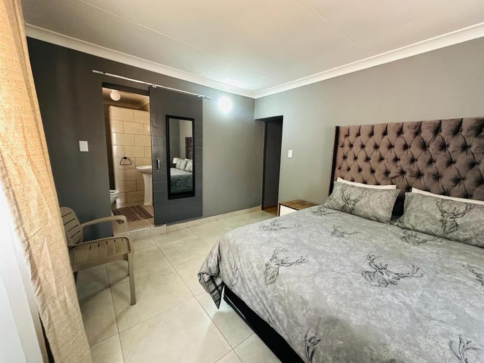 6 the Curve unit 29 Apartment in Johannesburg