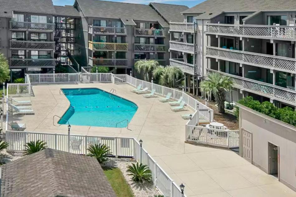 Pool view