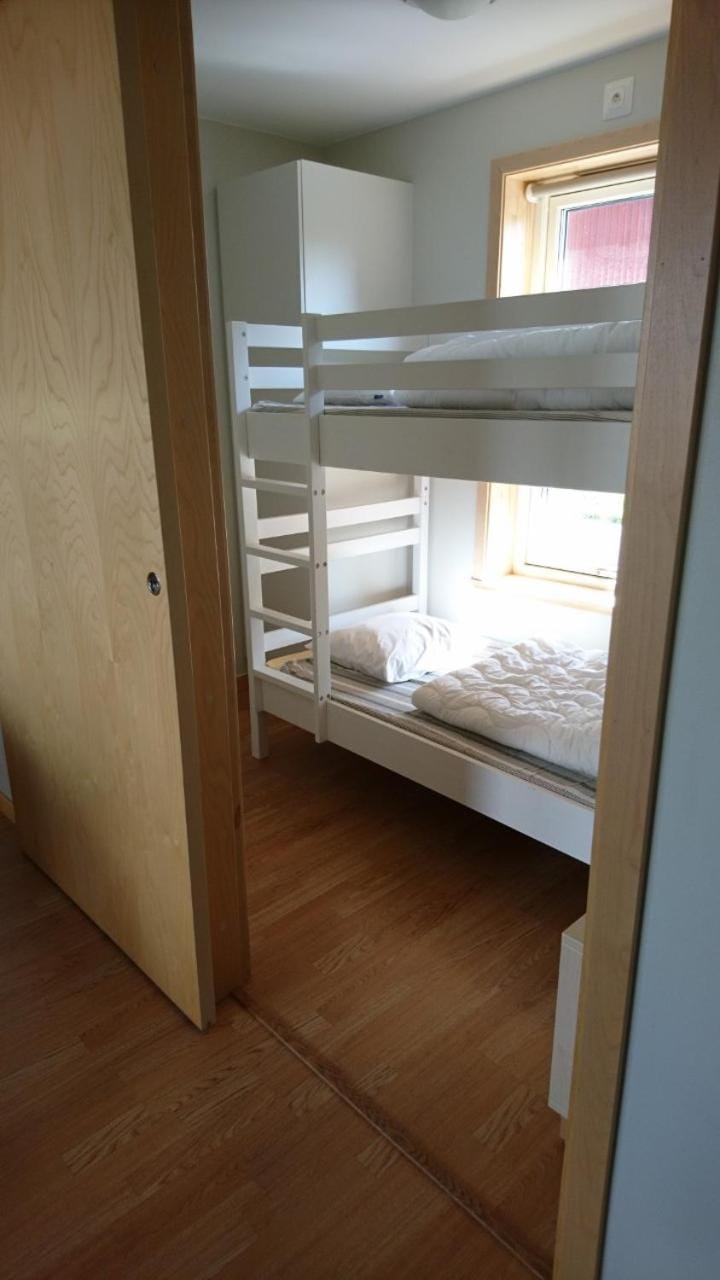 Photo of the whole room, Bedroom, bunk bed, wardrobe