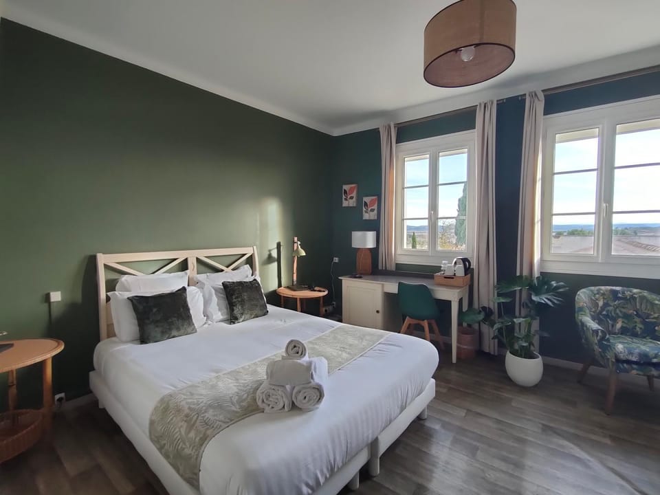 Hôtel Restaurant L'Art des Mets by Côté Jardin Hotel in Occitanie