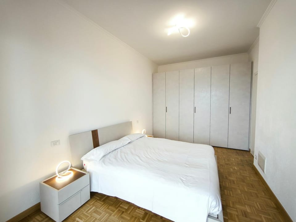 Bed, Bedroom, wardrobe